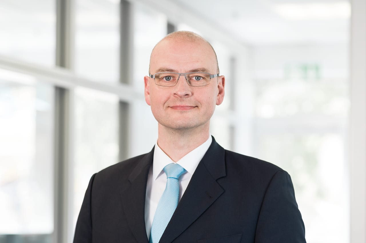 Thorsten Hassenzahl Thorsten Hassenzahl